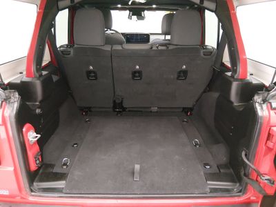 2025 Jeep Wrangler — photo 11 view