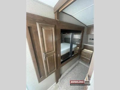 2020 Rockwood Ultra Lite 2898KS — photo 28 view