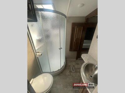 2020 Rockwood Ultra Lite 2898KS — photo 26 view