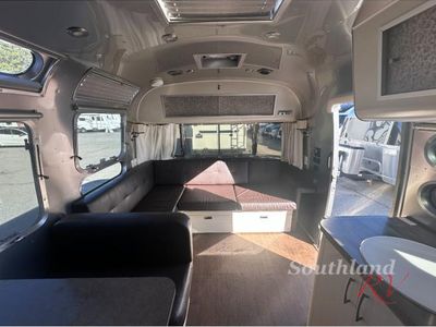 2017 Airstream International Serenity - Photo 7