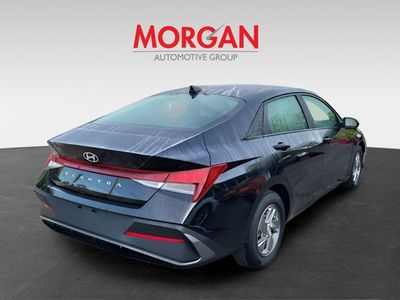 2025 Hyundai Elantra - Photo 2