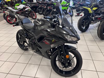 2026 Kawasaki Ninja 650 - Photo 1