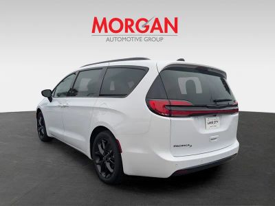 2026 Chrysler Pacifica — engine compartment view