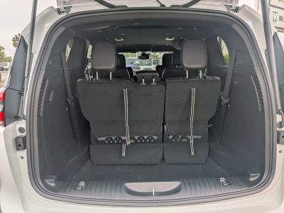 2026 Chrysler Pacifica — photo 13 view