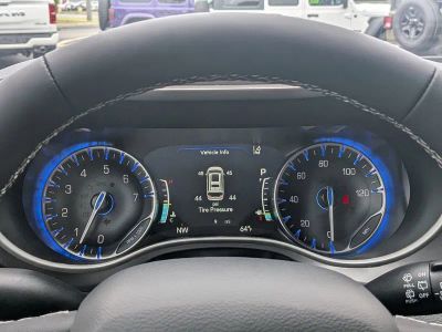 2026 Chrysler Pacifica — photo 30 view