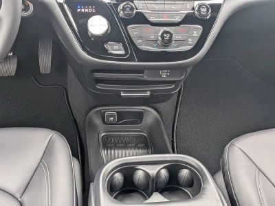 2026 Chrysler Pacifica — photo 20 view