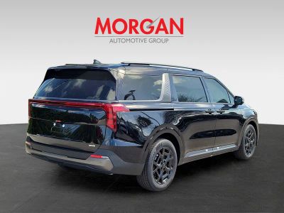 2026 Kia Carnival Hybrid — engine compartment view