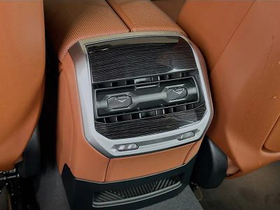 2026 BMW 7 Series — photo 20 view