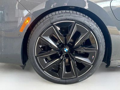 2026 BMW 7 Series — photo 27 view