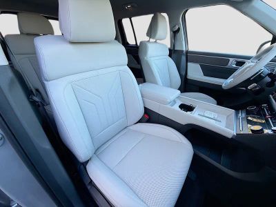 2026 Hyundai SANTA FE HYBRID — photo 15 view