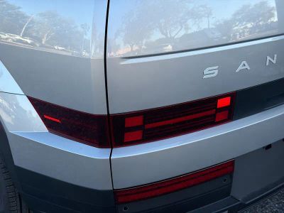2026 Hyundai SANTA FE HYBRID — photo 10 view