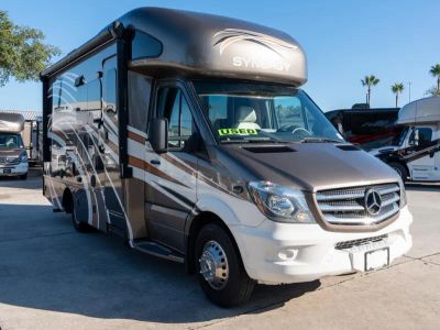 2017 Thor Motor Coach SYNERGY - Photo 1
