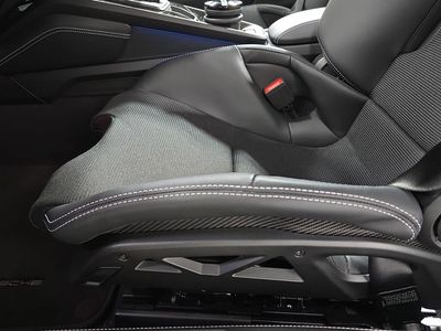 2025 Porsche 911 - Photo 23