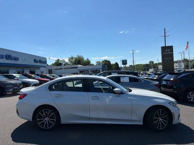 2019 BMW 330i — rear three-quarter view