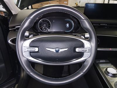 2025 Genesis GV70 - Photo 12