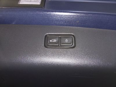 2025 Genesis GV70 - Photo 16