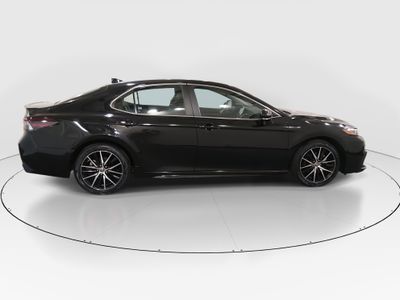 2024 Toyota Camry — photo 8 view