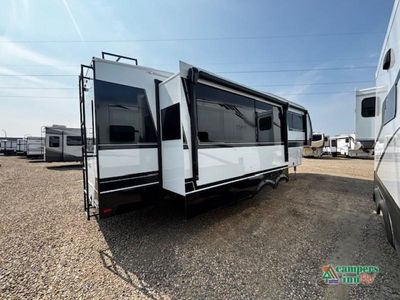 2026 Brinkley Model Z - Photo 2