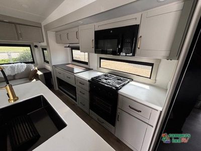 2026 Brinkley Model Z - Photo 23