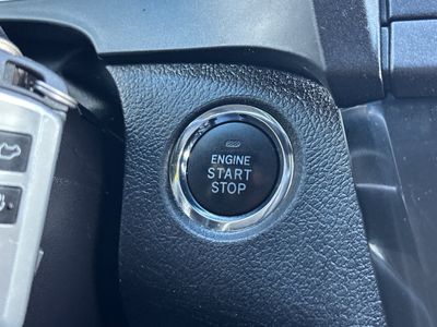 2017 Toyota Sienna - Photo 25