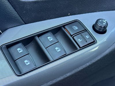 2017 Toyota Sienna - Photo 13