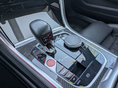 2020 BMW M8 — photo 13 view
