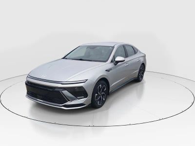 2024 Hyundai Sonata - Photo 3