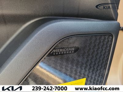2027 Kia Telluride Hybrid - Photo 25