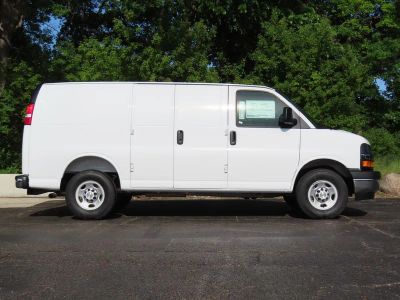 2026 Chevrolet Express 2500 — side profile view