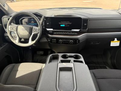 2026 Chevrolet Silverado 1500 — photo 12 view