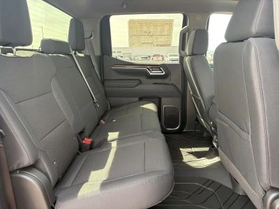 2026 Chevrolet Silverado 1500 — photo 14 view