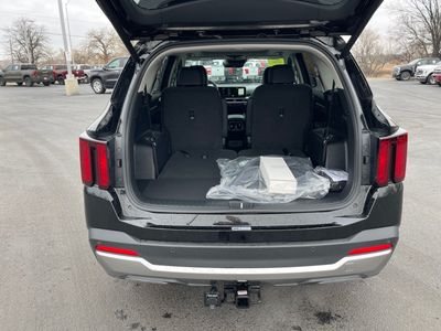 2026 Kia Sorento Hybrid — photo 17 view