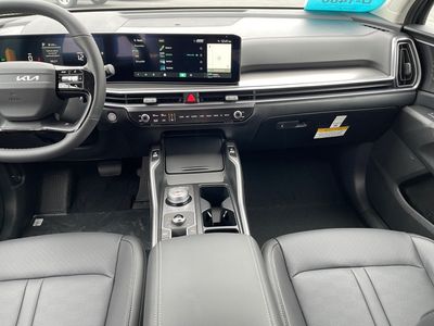2026 Kia Sorento Hybrid — photo 13 view