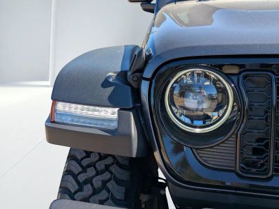 2026 Jeep Wrangler — photo 8 view