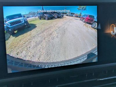 2026 Jeep Wrangler — photo 13 view