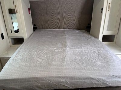 2026 Grand Design Transcend One - Photo 20