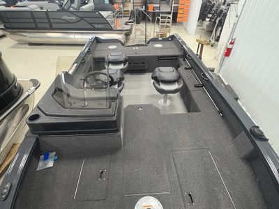 2025 Crestliner 1850 Fish Hawk SC - Photo 9
