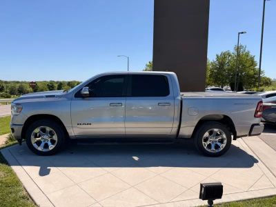 2021 RAM 1500 - Photo 2