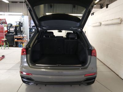 2023 Audi Q3 - Photo 11