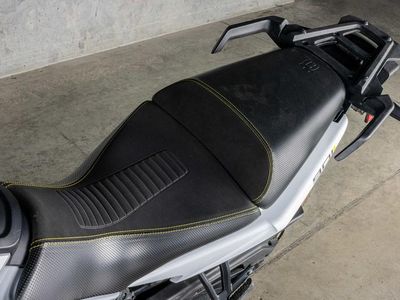 2024 Husqvarna Norden 901 - Photo 18