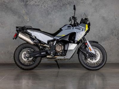 2024 Husqvarna Norden 901 - Photo 3