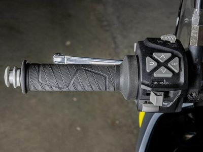 2024 Husqvarna Norden 901 - Photo 21