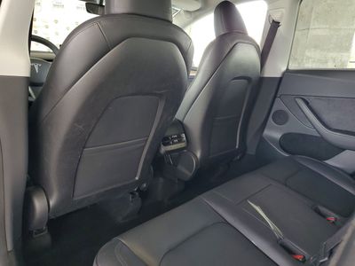 2023 Tesla Model Y - Photo 10