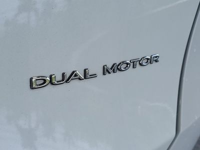 2023 Tesla Model Y - Photo 6
