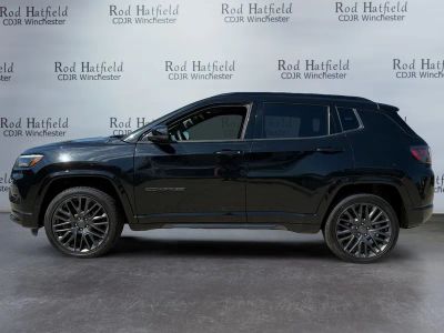 2023 Jeep Compass — side profile view