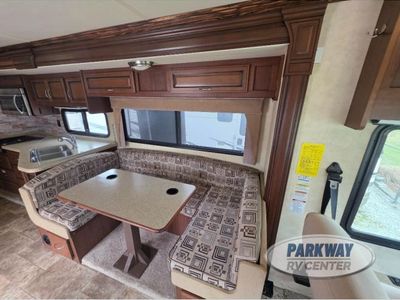 2011 Fleetwood RV Bounder - Photo 12