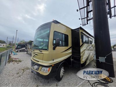2011 Fleetwood RV Bounder - Photo 6