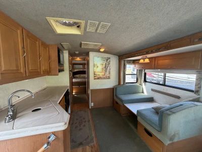 2000 Fleetwood Southwind - Photo 5