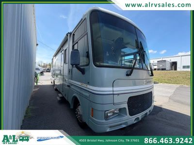 2000 Fleetwood Southwind - Photo 1
