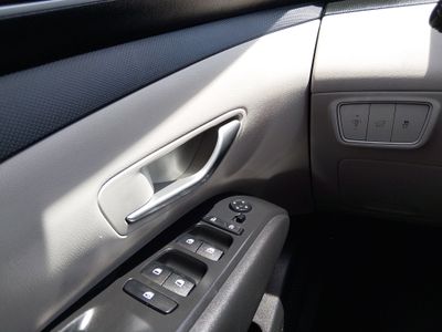2024 Hyundai Tucson — photo 13 view